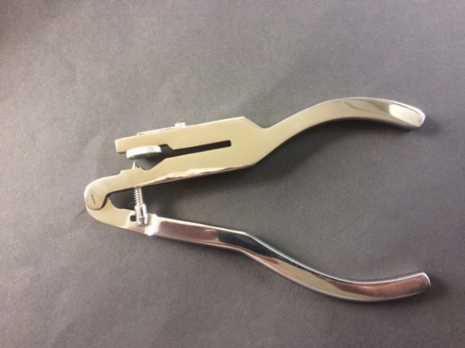 Rubber Dam Punch perla dental supplies